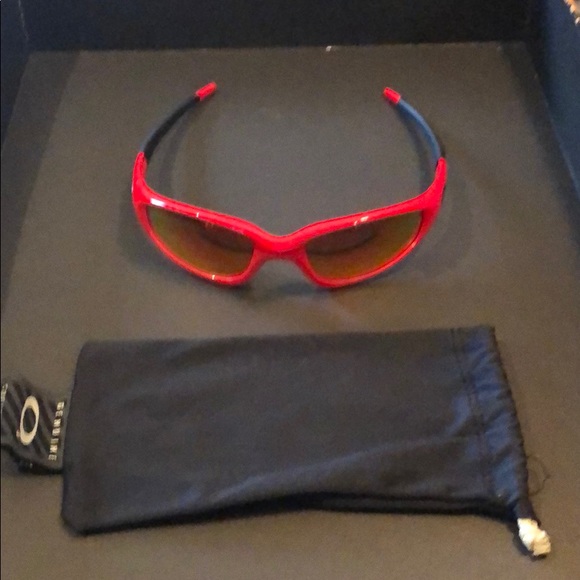 oakley straight jacket 1.0